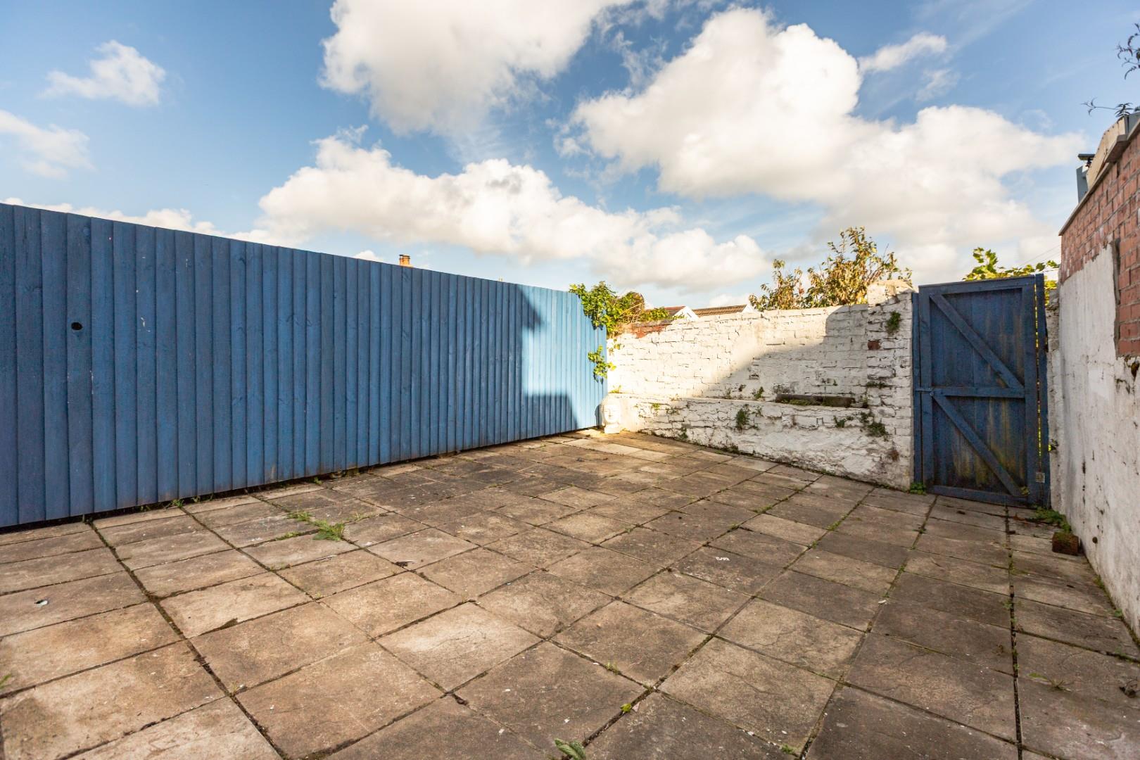 Woodville Road, Mumbles, Swansea, SA3 4AE